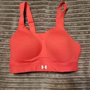 🧡 B2G1 EUC Womens? Under Armour sports bra no underwire
